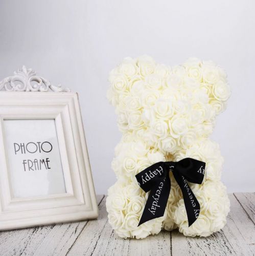 Ursulet Urs RoseBear din Trandafiri albi Decorat Manual, inaltime 25 cm - cadoul perfect